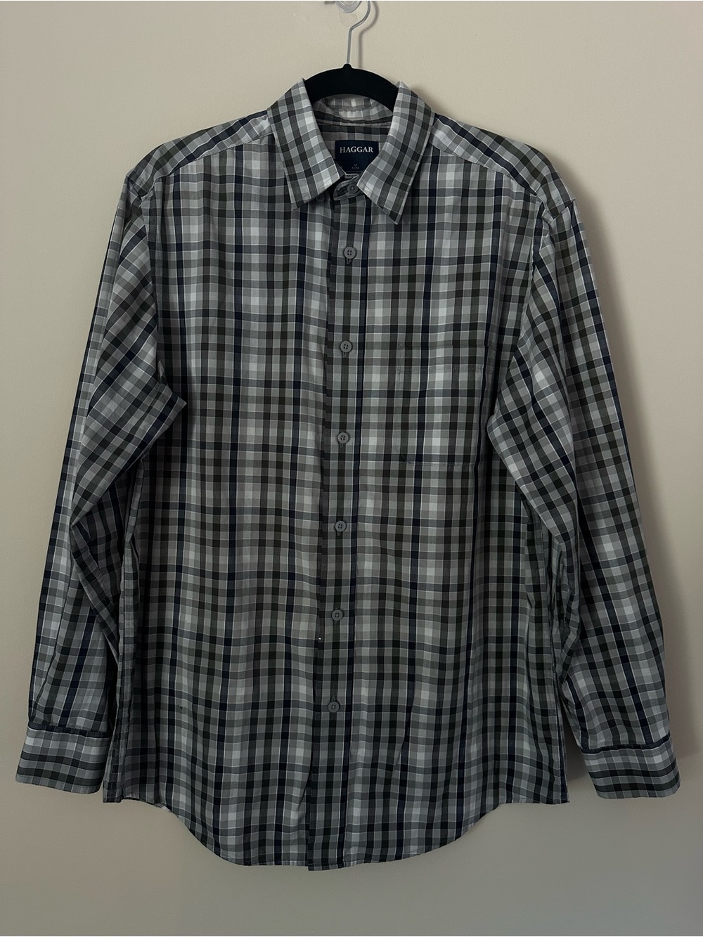 Haggar Men's Plaid Button Down Shirt Casual Preppy Dark Academia Preppy Classic